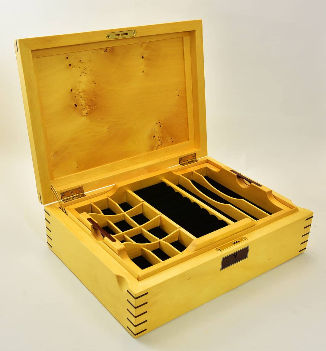box, ایده های ساخت جعبه چوبی, باکس چوبی, تولید جعبه چوبی, جعبه چوبی طلا, جعبه چوبی کادویی, جعبه لوکس و زیبا, نجاری, جعبه چوبی