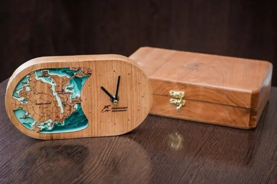 ایده ساخت ساعت رو میزی چوبی
