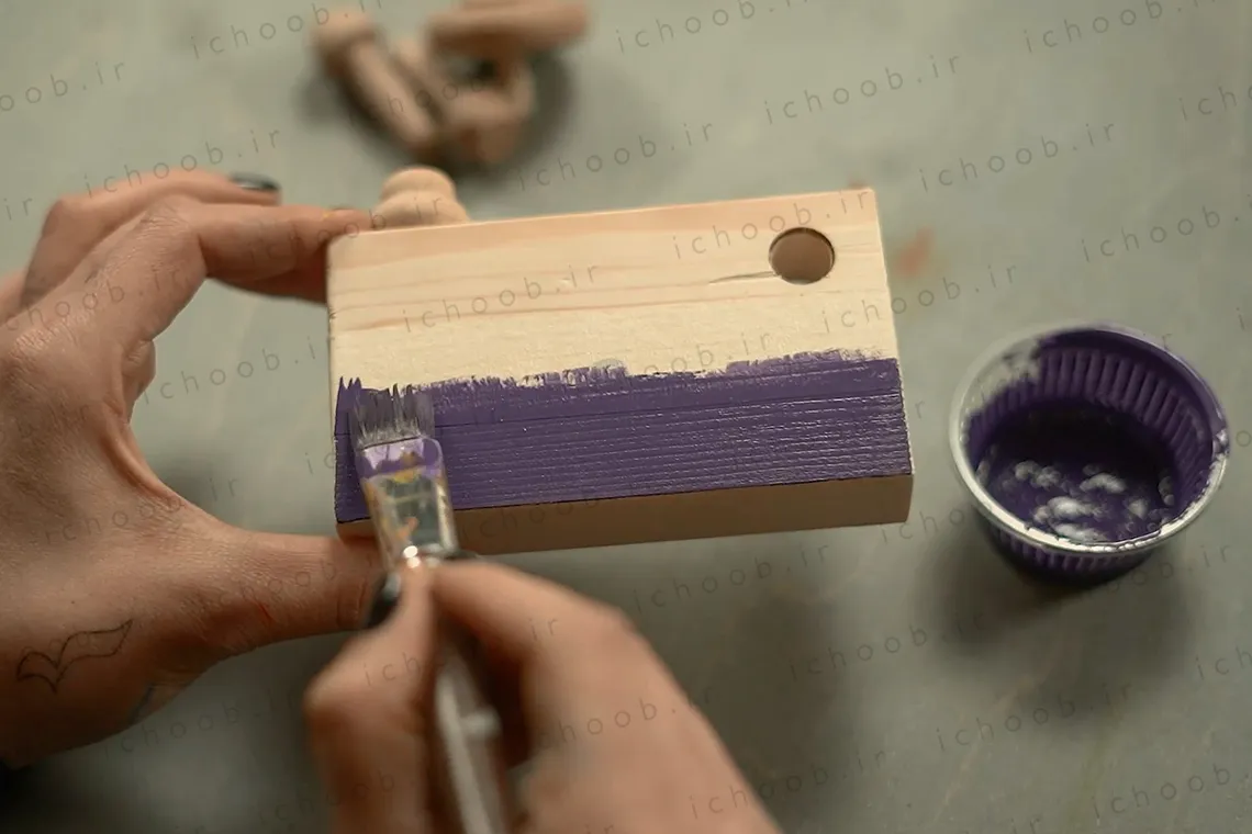 روش رنگ کردن اسباب بازی چوبی