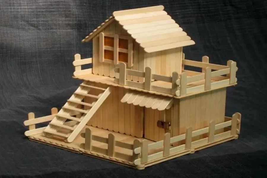 ساخت خانه با چوب بستنی