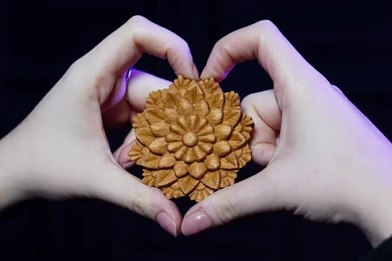 ساخت گردنبند چوبی